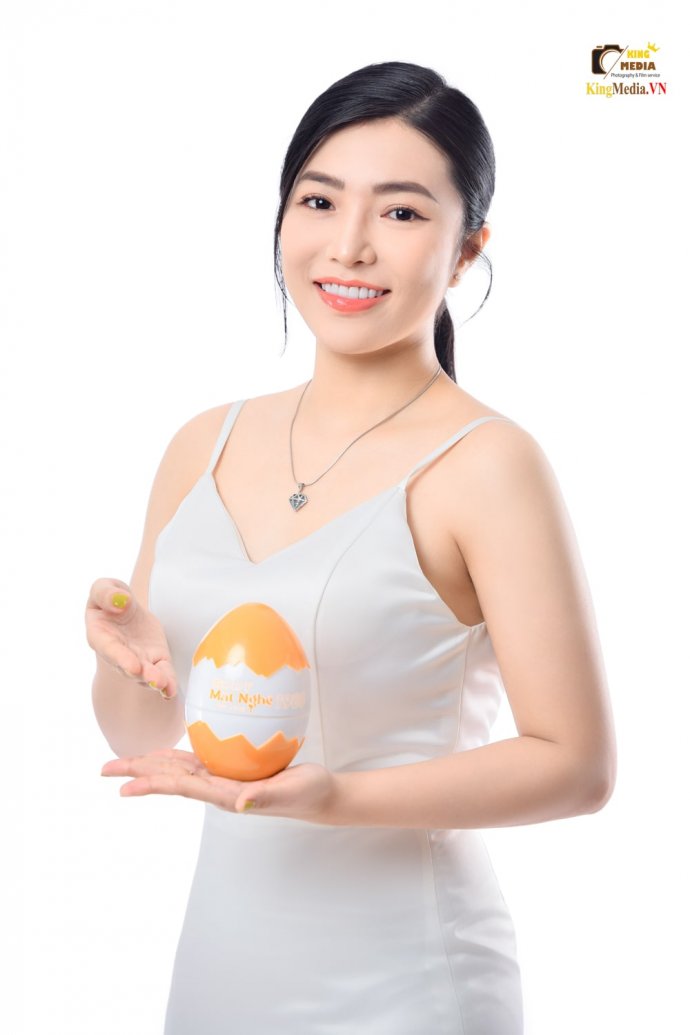 Ảnh beauty mỹ phẩm thu hút nhất